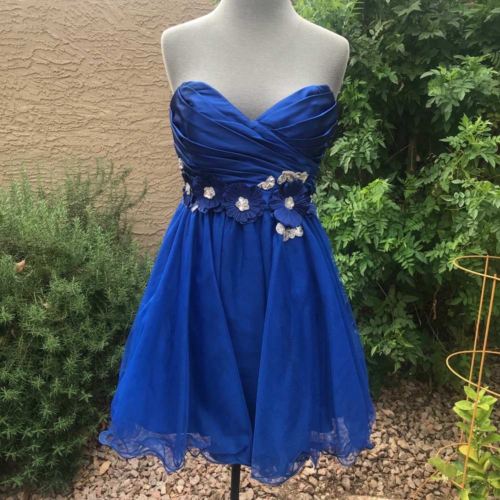 Homecoming/ Prom Dress 👗